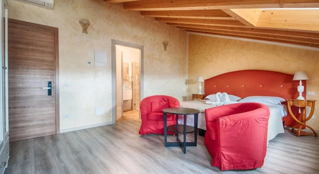 Номер Superior с видом на реку Lady Verona Residence