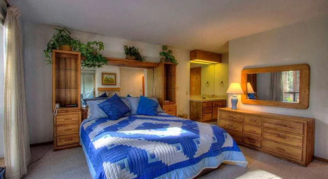 Ski Lake Lodge by Lake Tahoe Accommodations, Забронировать Отель Инклайн-Виллидж North Lake Tahoe