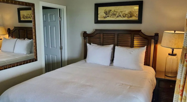 Village at Hawks Cay Villas by KeysCaribbean, Book Hotel Duck Key Marathon