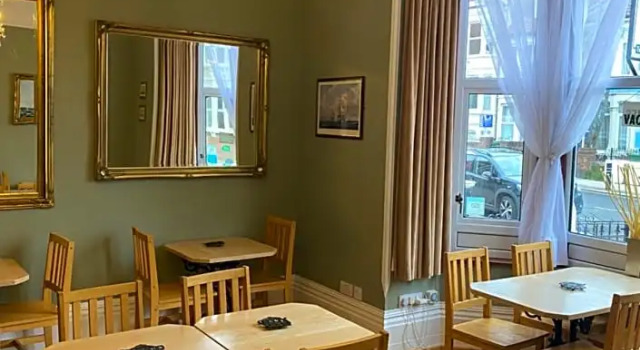 Waverley Park Lodge, Book Hotel Southsea Hampshire