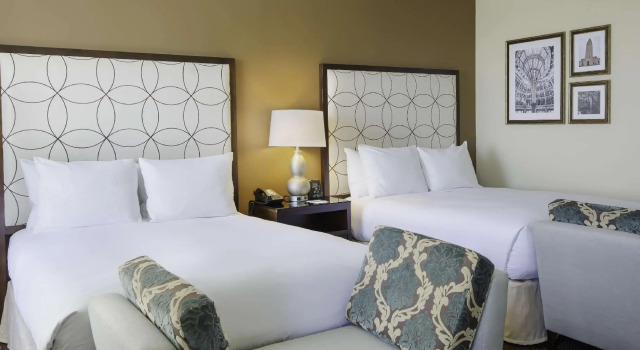 Четырёхместный номер Executive Hilton Baton Rouge Capitol Center