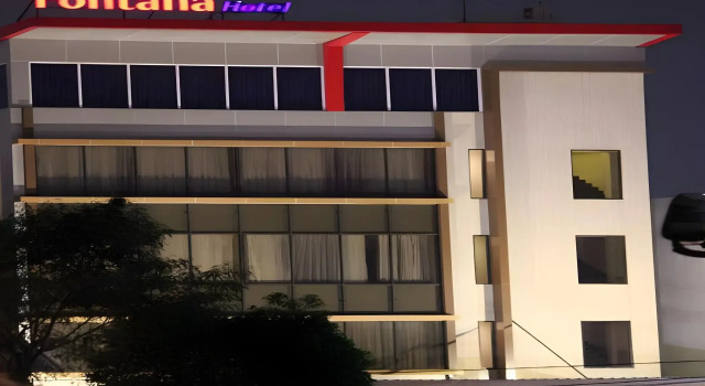 Fontana Hotel Jakarta, Prenota Hotel Kebayoran Lama Giacarta