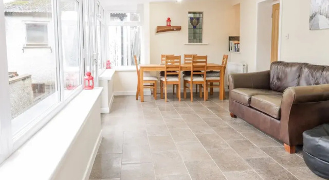 Victoria Cottage, Buchen Sie Ferienhaus Hotels in Schottland mit Parkplatz, Parkplätze