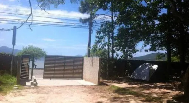 Floripa Camping e Hostel Florianopolis SC, Забронировать Кемпинг Флорианополис South of Brazil, рядом с Лагуна Консейсау