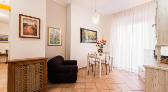 Maison Velia San Giovanni, Забронировать Отель Сан-Джованни Рим, рядом с Ослиные ворота