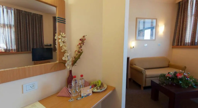 Habitación familiar Estándar Inbar Hotel