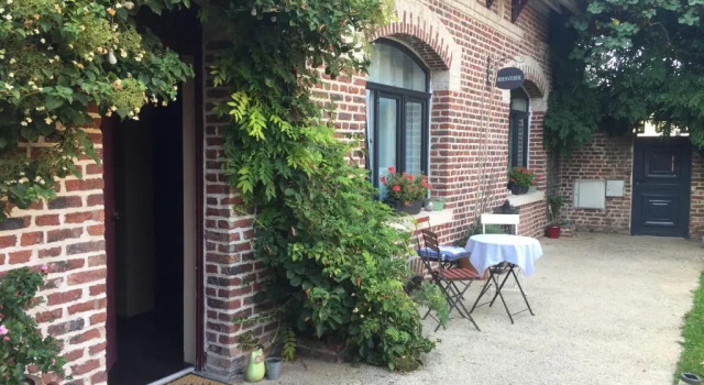 La suite d'Arras, Varaa Hotelli Arras 