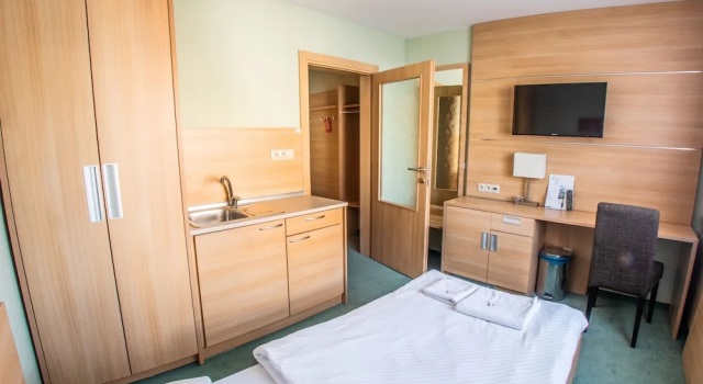 Одноместный номер Economy Alexandra Business Hotel