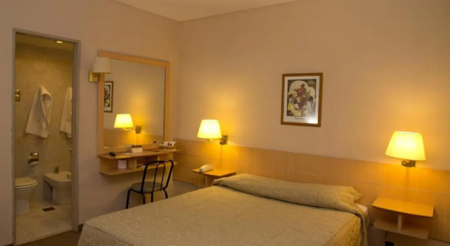 Двухместный номер Standard Corrientes Plaza Hotel