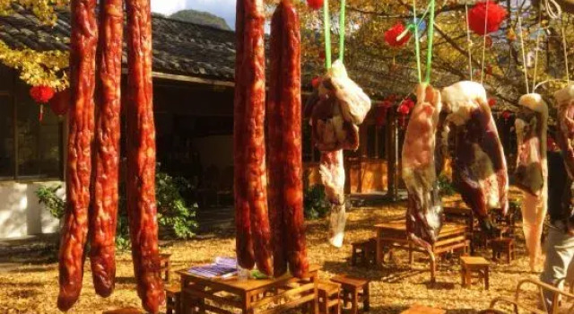 Qiudieyuan Inn, Buchen Sie Hotel Hotels in Yunnan mit Parkplatz, Parkplätze