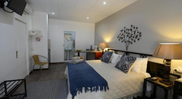 Carters Rest Guesthouse, Buchen Sie Hotel Kimberley Nordkap