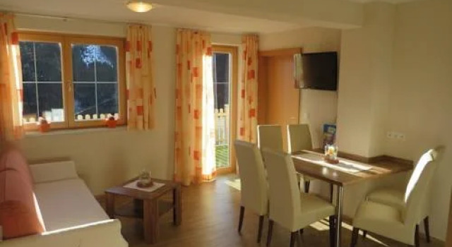 Apartment Pfister, Rezerwuj Apartament Fuegenberg Fügen
