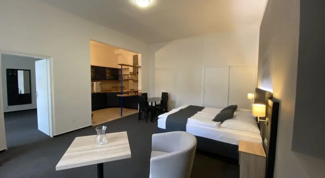 Apartmány Homér Plzeň, Забронировать Отель Пльзень Пльзень, рядом с Зоопарк и ботанический сад «Динопарк»