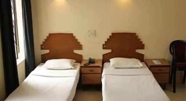 Одноместный номер Deluxe KTDC Grand Chaithram