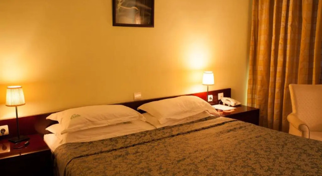 Двухместный номер Deluxe Gorillas Lake Kivu Hotel