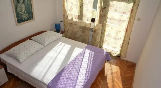Apartments Sestan