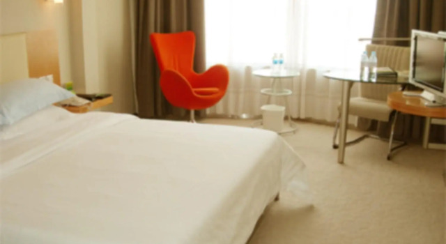 Номер Superior Shanshui Trends Hotel North Huaqiang