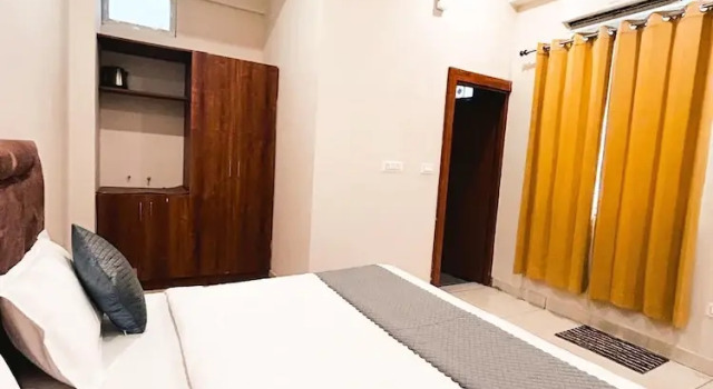 Hotstel Rishikesh,Tapovan, Rezervovat Hotel Rišikéš Uttarakhand