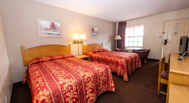 University Inn & Suites, Забронировать Мини-отель Браунсвилл Rio Grande Valley, рядом с Market Square Research Center