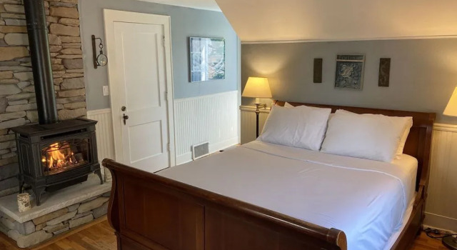 Wild Goose Inn, Buchen Sie Bed & Breakfast East Lansing Michigan