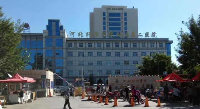 7 Days Premium·Zhangjiakou Xuanhua Zhonglou