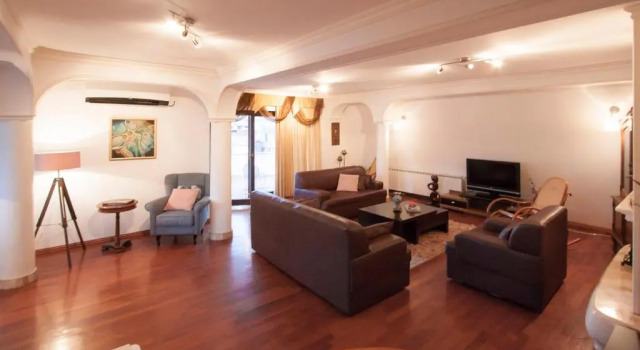 Central Exclusive Apartment/Penthouse