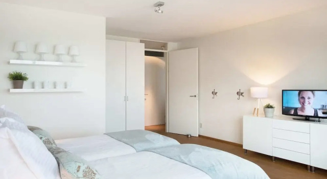 Apartment near Den Haag Centre, Забронировать Апартаменты/квартира Схевенинген Южная Голландия