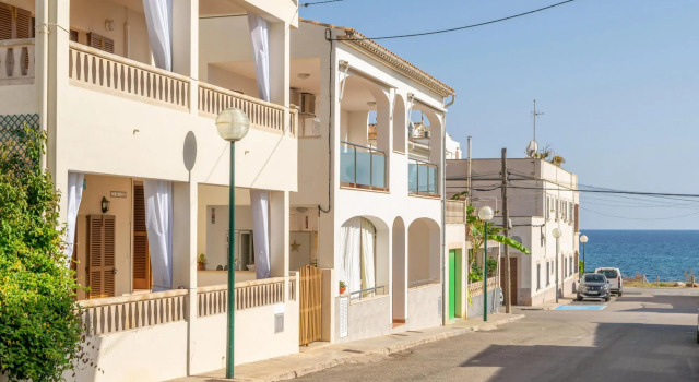 CA NA CLAR - Charming house with private pool - sea views and free WiFi -, Rezerwuj Hotel Hotele w Majorka z parkingiem, Parking