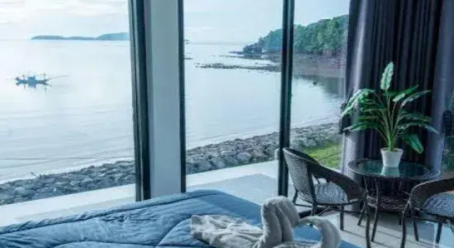 Room in front of Sunset Beach, Забронировать Отель Чумпхон провинция Чумпхон