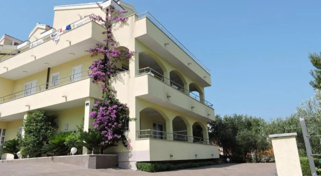 Семейные апартаменты с 2 комнатами Villa Luna