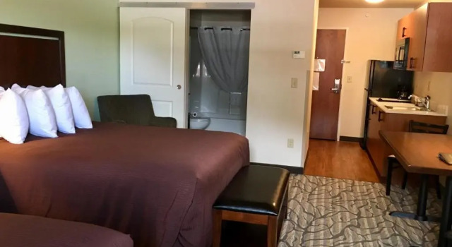 Люкс Deluxe Aspen Suites Hotel Sitka