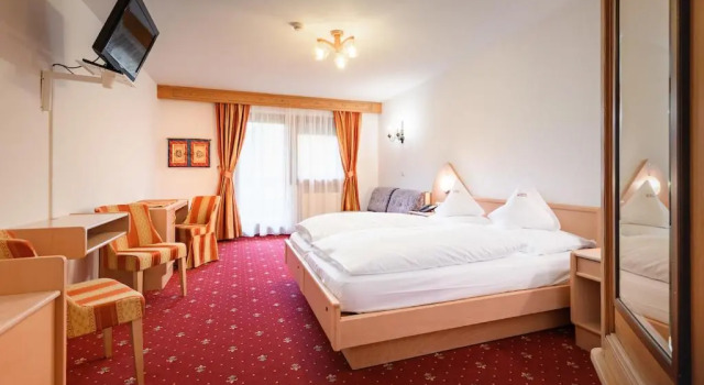 Трёхместный номер Standard Hotel Ronce
