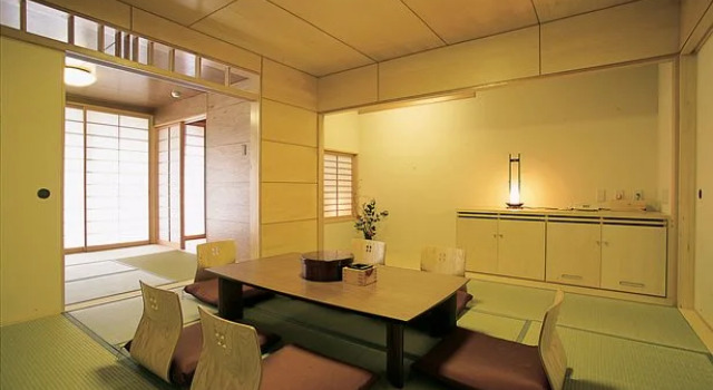 Misatonoyu Kajikaso, Prenota Hotel Kimino Wakayama