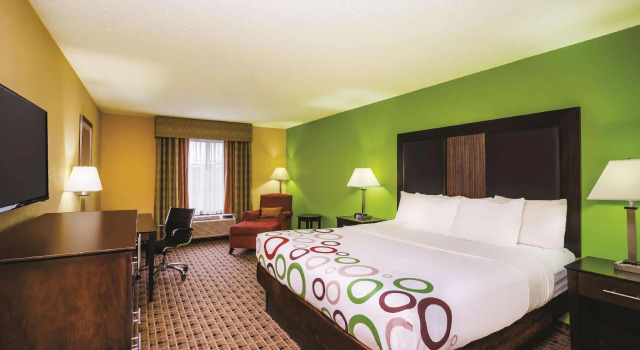 Двухместный номер Standard Garner Hotel Glen Burnie BWI Airport Area by IHG