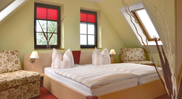 Трёхместный номер Standard Hotel & Restaurant Waldblick