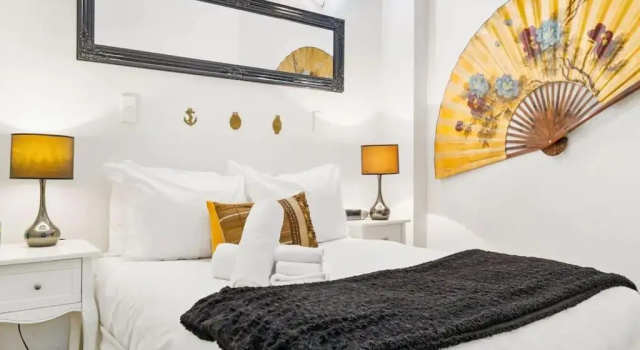 Апартаменты Lovely 1-bedroom apartment on Queen Street