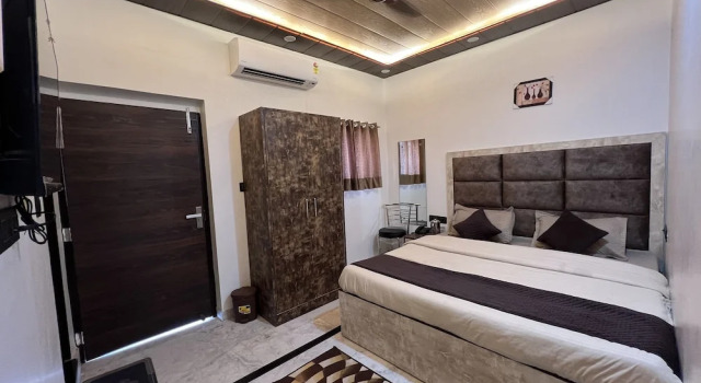 Номер Premium Govindam Royal Stay