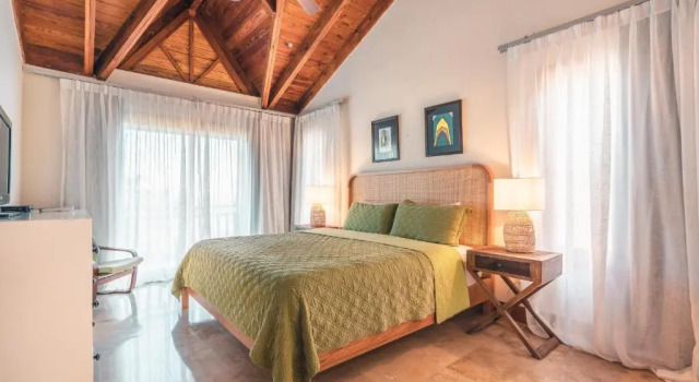 Magnificent Villa at Puerto Bahia, Забронировать Вилла Виллы Санта-Барбара-де-Самана, Вилла