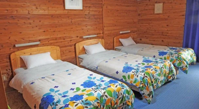 Etopirika Mura, Prenota Hotel Hamanaka Hokkaido