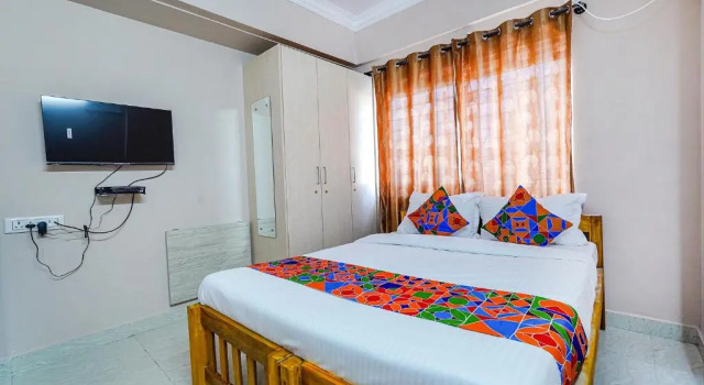 Номер Deluxe FabHotel The Lepsi Inn