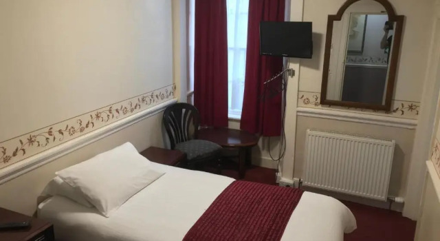 Одноместный номер Standard The Crown Hotel