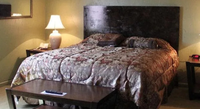 Yogo Inn, Buchen Sie Hotel Lewistown Montana