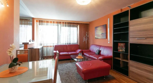 Zentrales Apartment in U-Bahn Nähe & Hauptbahnhof, Rezerwuj Apartament 10. Favoriten Wiedeń, w pobliżu Belvedere 21