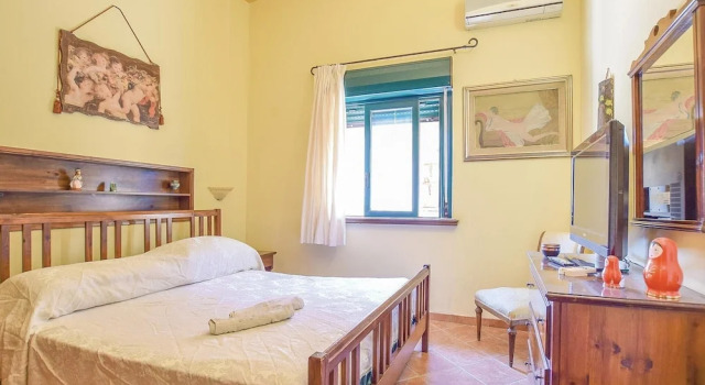 Casa Marinella, Book Vacation Home Hotels in Sicily with Parking, Parking
