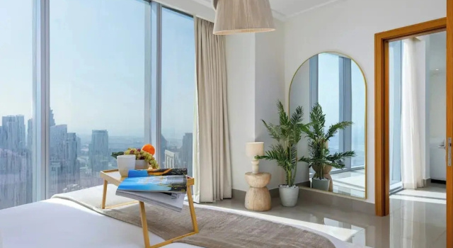 Maison Privee - City Heights Retreat w/ Panoramic Skyline Views, Забронировать Апартаменты/квартира Дубай Эмират Дубай, рядом с Деловой район Эмаар-Сквер