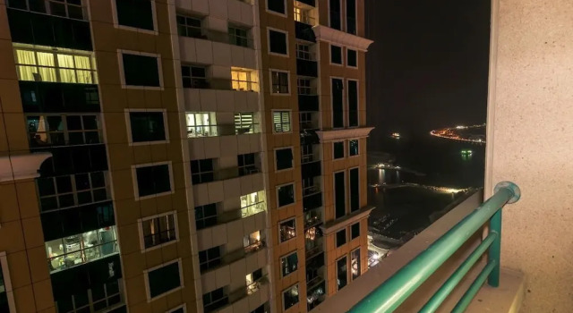 Marina Crown Tower