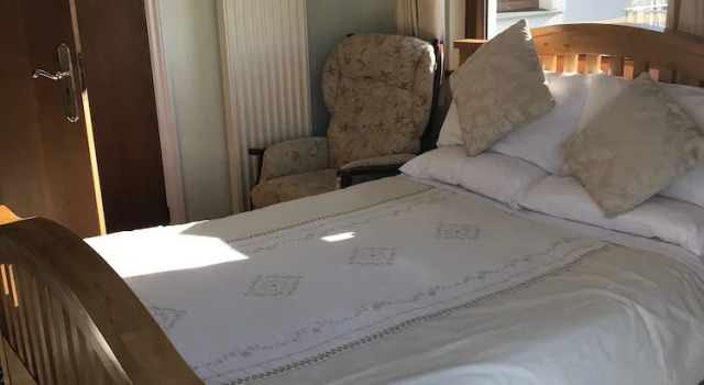 Двухместный номер Superior с балконом и с видом на сад Orchard Manor