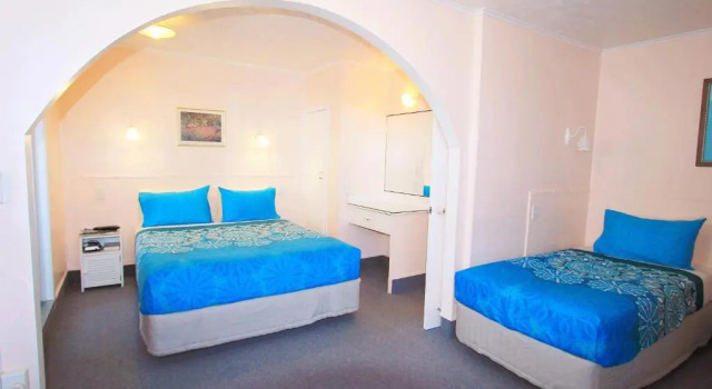 Студия Economy Golden Glow Motel