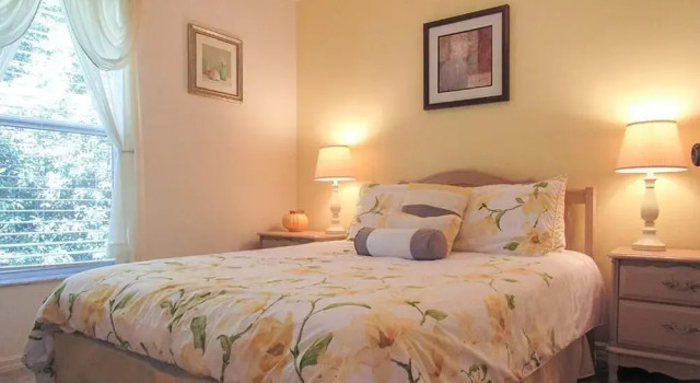 Ref 22 Villa With own Pool Near Disney Gas BBQ, Buchen Sie Villa Cottages in Poinciana, Cottage