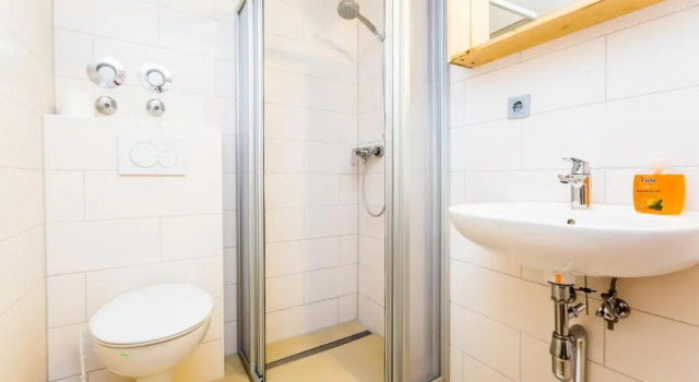 Апартаменты Cologne Fair Apartment with Cathedral View